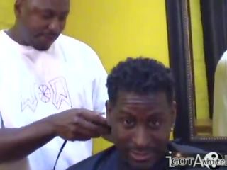 Throwback - léto dostat gangbanged v the barber obchod