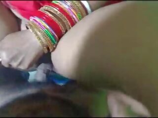 فليرتي bengali bhabhi مارس الجنس بواسطة الجمنازيوم adolescent