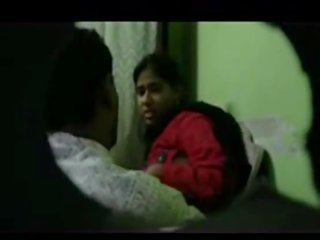 Desi õpetaja ja õpilane täiskasvanud film skandaal peidetud kaamera