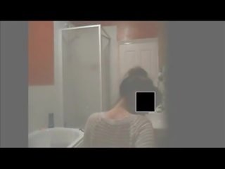 Perfektní dospívající filmoval v the sprchový (část 2) - go2cams.com