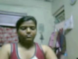 Www.xxoporn.com-Muscular-Hyderabadi-Girl-Riya-Showing-Her-Tits-on-Cam