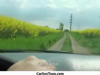 Samochód dorosły wideo nastolatka hitchhiker hardcore wbity 20