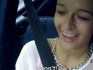 Tini kisérőnő amelynek trágár videó -ban a autó