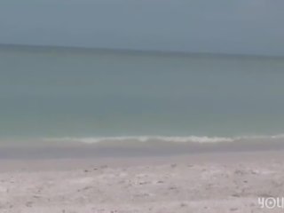 Youporn - amanzing 금발의 포즈 용 사진 에 그만큼 바닷가 드림 걸즈