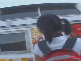 Gullibleteens.com icecream truck বালিকা হাঁটু উচ্চ সাদা মোজা পাওয়া manhood ক্রিমসুখ